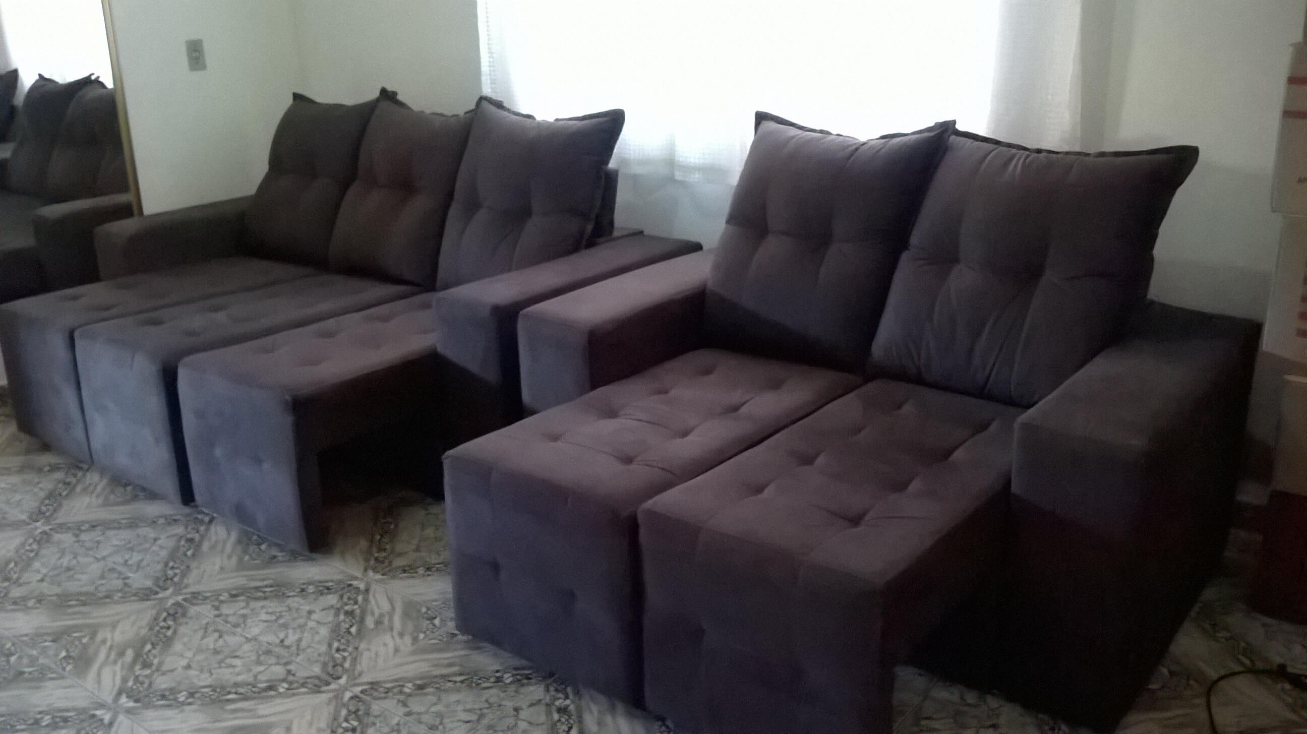 Sofa reclinável e retrátil com rodinha de 2 e 3 lugares | Classificados